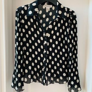 BEAUTIFUL MICHELE MICHELLE PETITE BLOUSE SIZE MEDIUM.